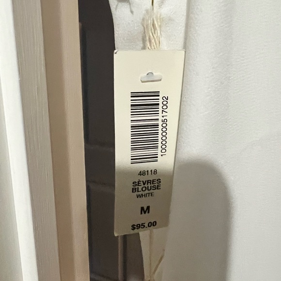 Aritzia Wilfred sleeveless long blouse in white, size Medium - Picture 3 of 4